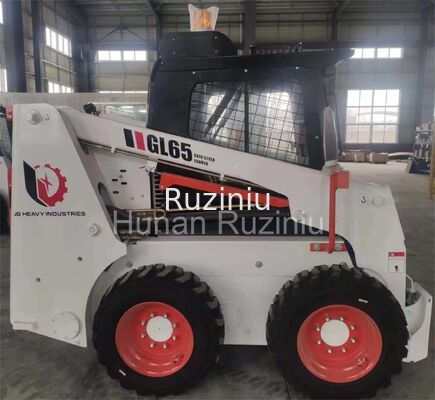 品質  GL65 Multifunctional Slip On Loaders Hydraulic Control Easy Maintenance 工場