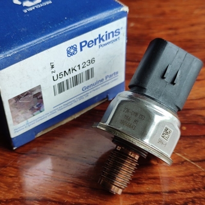 U5MK1236 238-0118パーキンズのエンジン部分C4.2 C6.4の燃圧センサー